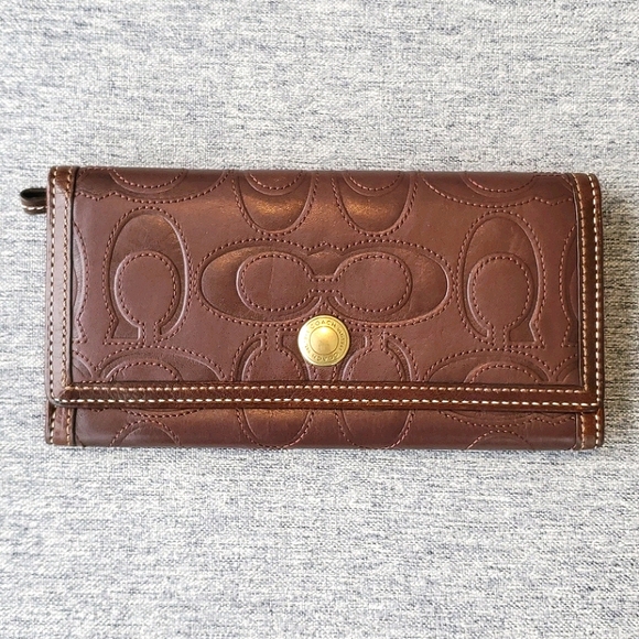 Coach Brown Leather Trifold Clutch Wallet